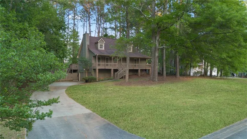 77 Alma Drive, Dallas, Georgia 30157