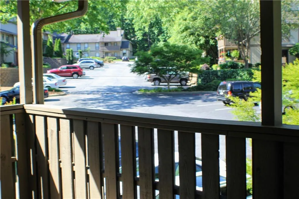 1206 Woodcliff Drive, Sandy Springs, Georgia 30350, 2 Bedrooms Bedrooms, ,2 BathroomsBathrooms,Residential,Sold,1206 Woodcliff Drive,6553938