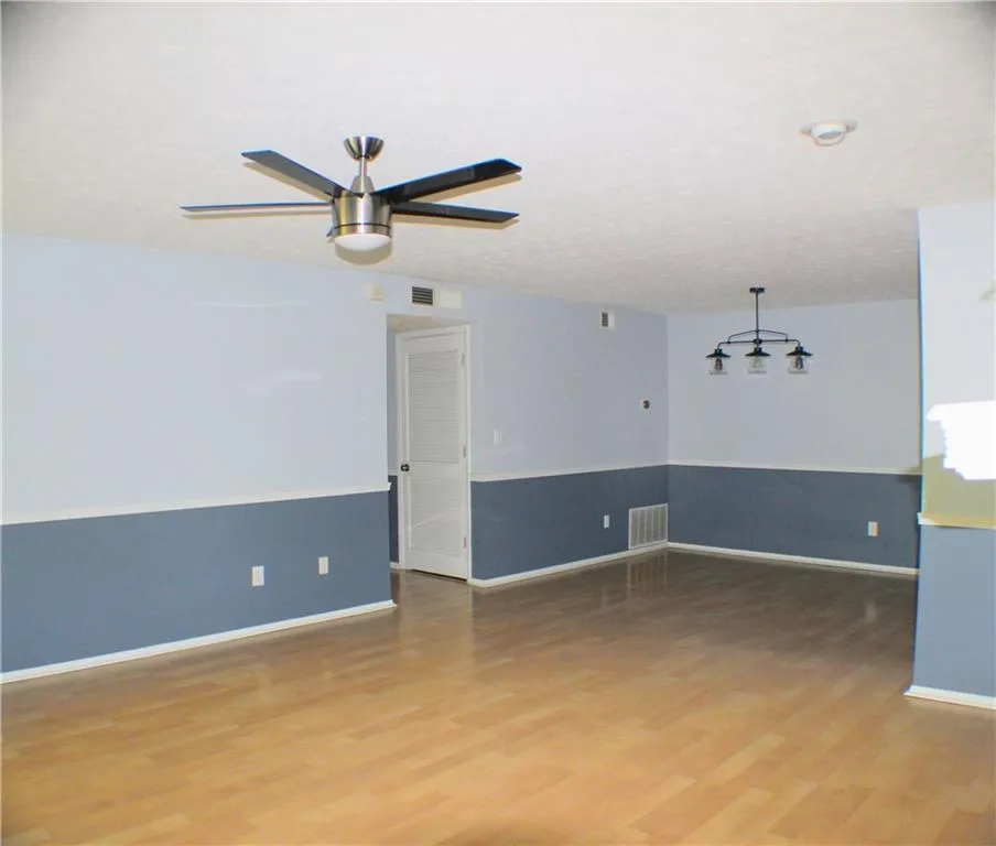 1206 Woodcliff Drive, Sandy Springs, Georgia 30350, 2 Bedrooms Bedrooms, ,2 BathroomsBathrooms,Residential,Sold,1206 Woodcliff Drive,6553938