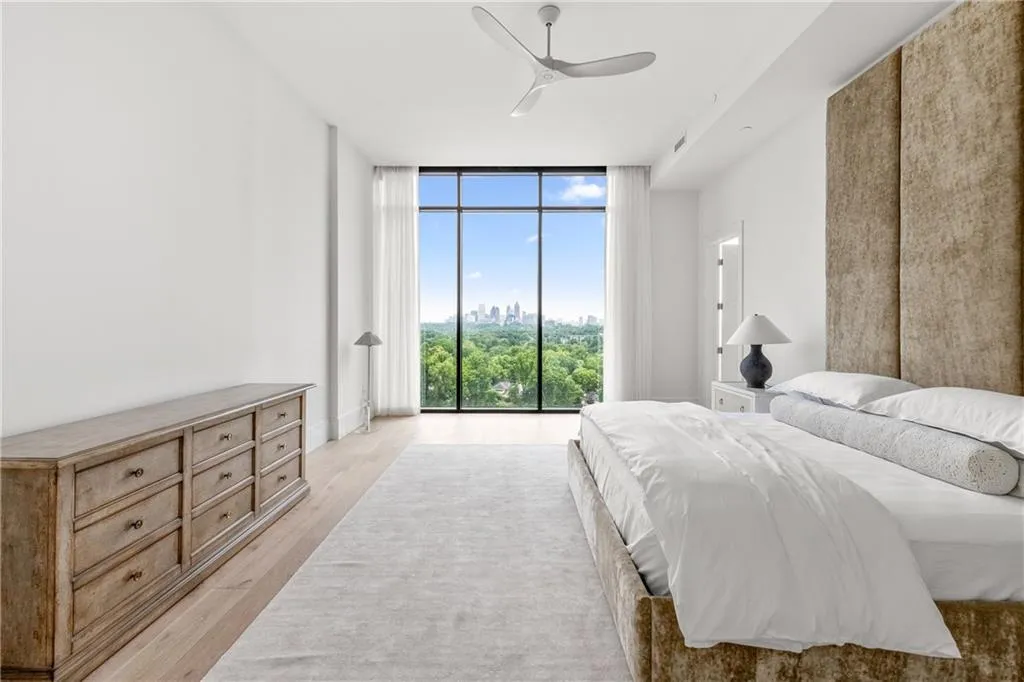 2425 Peachtree Road Ne Unit 1503, Atlanta, Georgia 30305, 3 Bedrooms Bedrooms, ,3 BathroomsBathrooms,Residential,For Sale,2425 Peachtree Road Ne Unit 1503,7587044