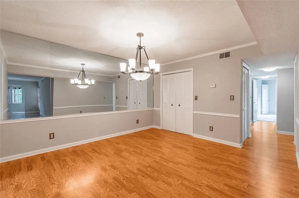 6851 Roswell Road Unit H23, Sandy Springs, Georgia 30328, 4 Bedrooms Bedrooms, ,2 BathroomsBathrooms,Residential,Sold,6851 Roswell Road Unit H23,7218774