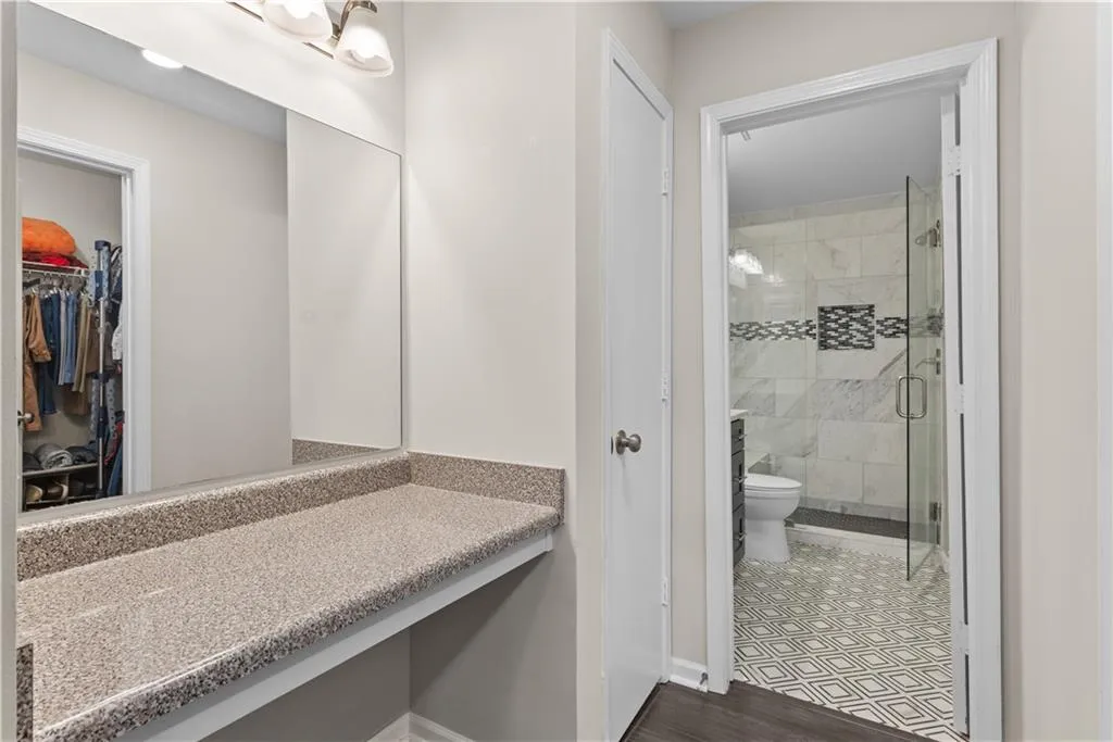 3655 Habersham Road Ne Unit B240, Atlanta, Georgia 30305, 1 Bedroom Bedrooms, 0 ,1 BathroomBathrooms,Residential,For Sale,3655 Habersham Road Ne Unit B240,7790986