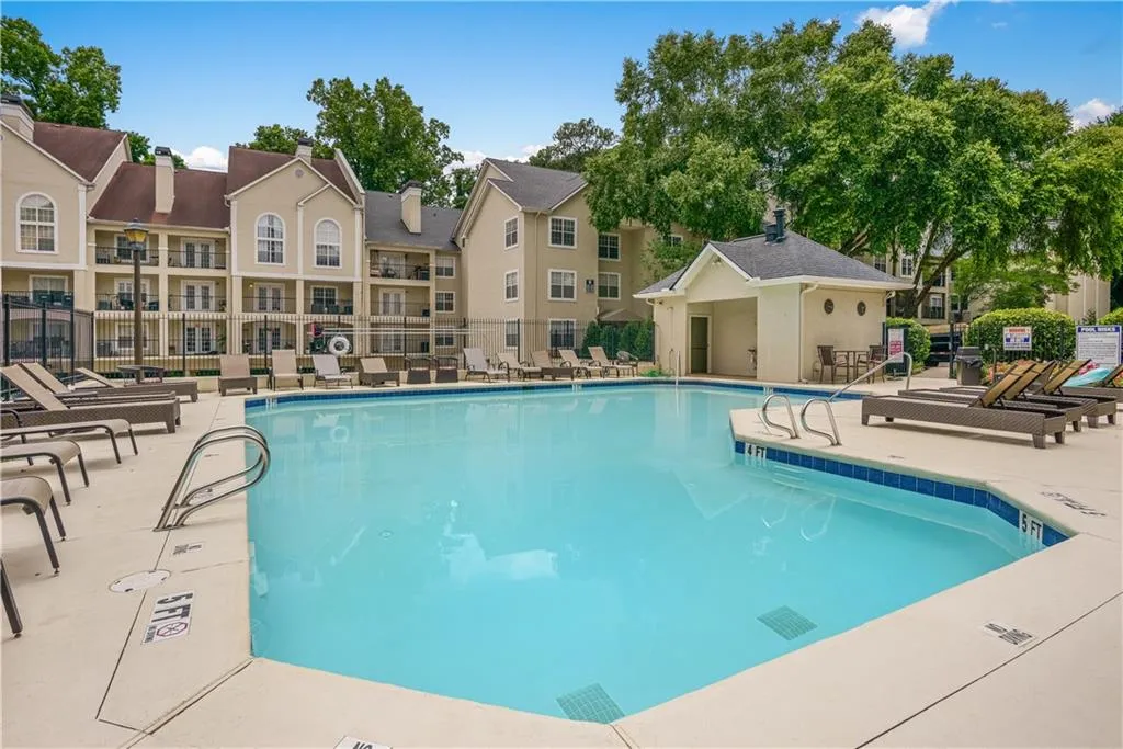 3655 Habersham Road Ne Unit B240, Atlanta, Georgia 30305, 1 Bedroom Bedrooms, 0 ,1 BathroomBathrooms,Residential,For Sale,3655 Habersham Road Ne Unit B240,7790986