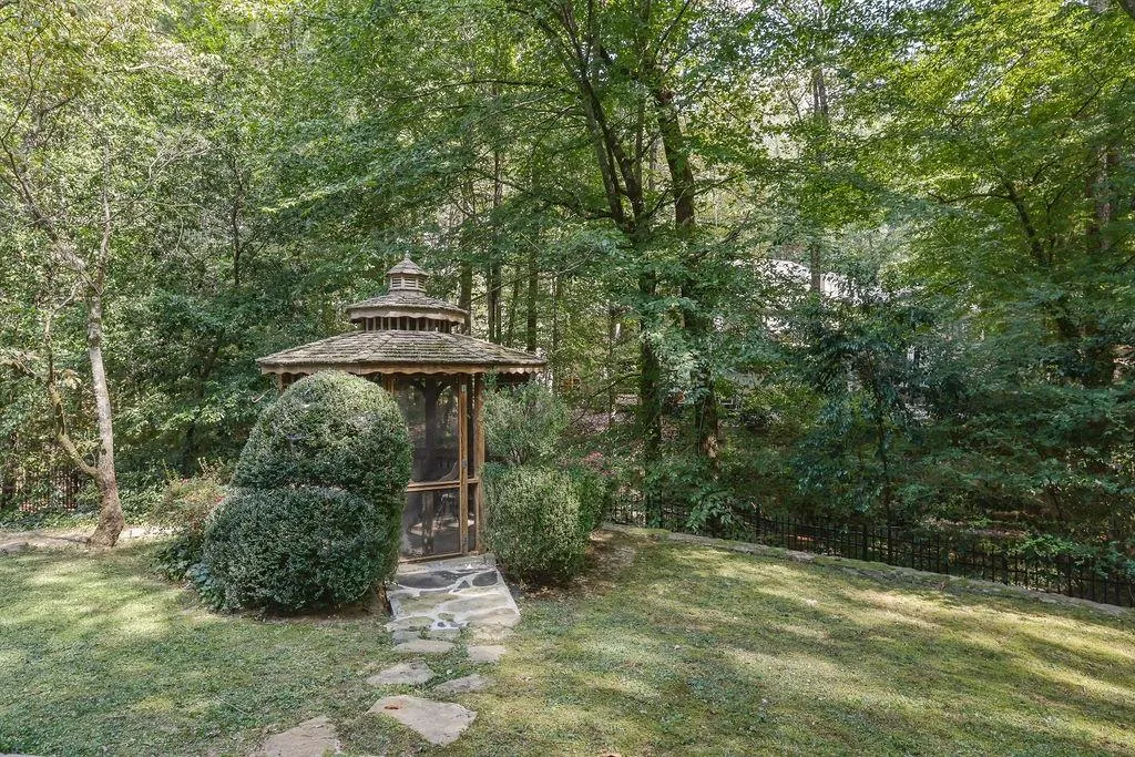 View of yard featuring a gazebo