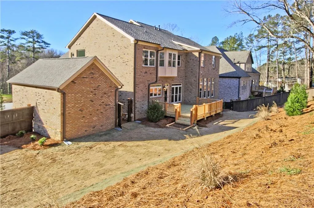 6335 Long Island Drive, Sandy Springs, Georgia 30328, 5 Bedrooms Bedrooms, ,4 BathroomsBathrooms,Residential,Sold,6335 Long Island Drive,5631161