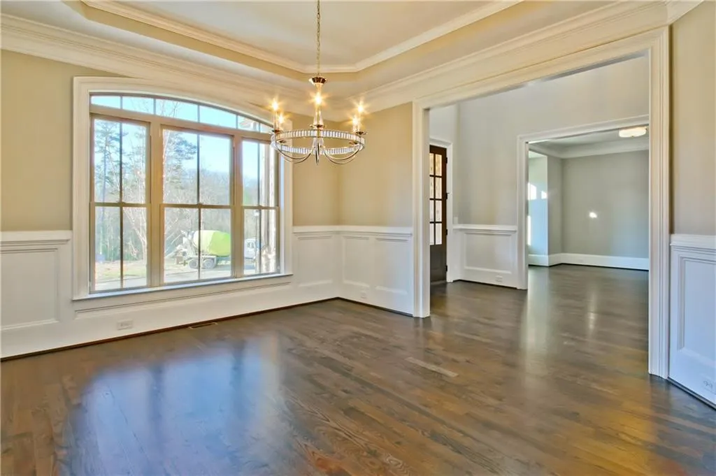 6335 Long Island Drive, Sandy Springs, Georgia 30328, 5 Bedrooms Bedrooms, ,4 BathroomsBathrooms,Residential,Sold,6335 Long Island Drive,5631161