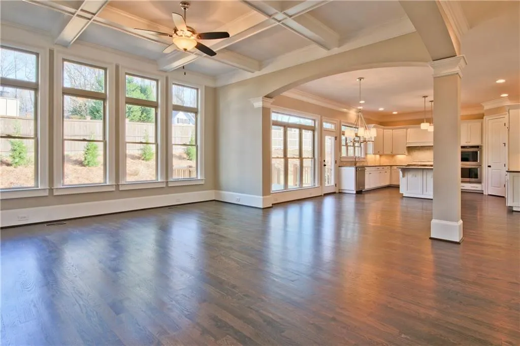 6335 Long Island Drive, Sandy Springs, Georgia 30328, 5 Bedrooms Bedrooms, ,4 BathroomsBathrooms,Residential,Sold,6335 Long Island Drive,5631161