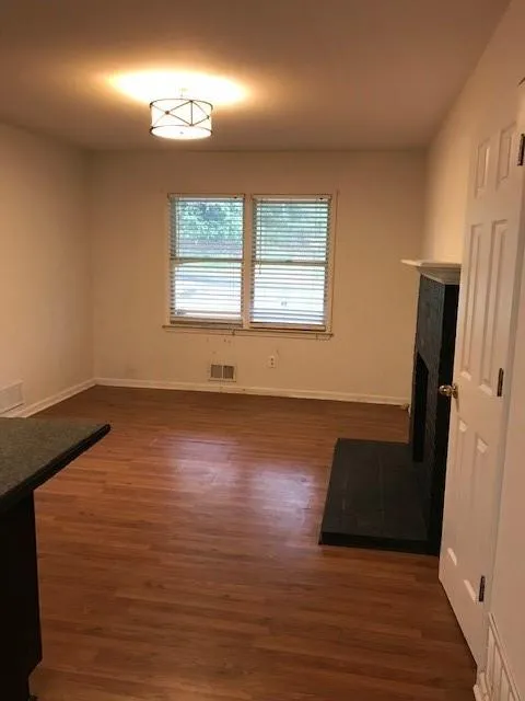 5515 Wing Street, Sandy Springs, Georgia 30350, 3 Bedrooms Bedrooms, ,2 BathroomsBathrooms,Residential,Sold,5515 Wing Street,7026923
