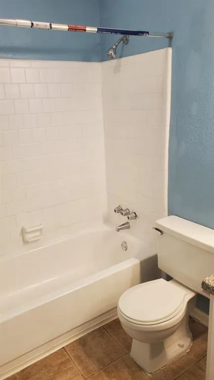 5157 Roswell Road Unit 2, Sandy Springs, Georgia 30342, 1 Bedroom Bedrooms, ,1 BathroomBathrooms,Residential,Sold,5157 Roswell Road Unit 2,6781755