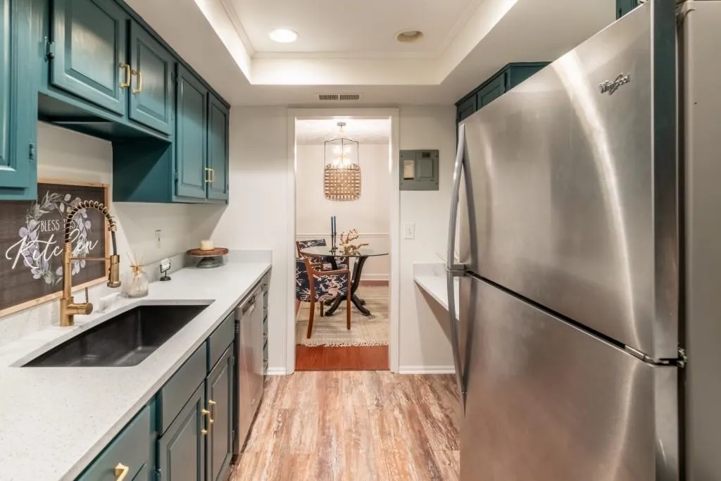 6851 Roswell Road Unit A23, Atlanta, Georgia 30328, 2 Bedrooms Bedrooms, ,2 BathroomsBathrooms,Residential,Sold,6851 Roswell Road Unit A23,6969726