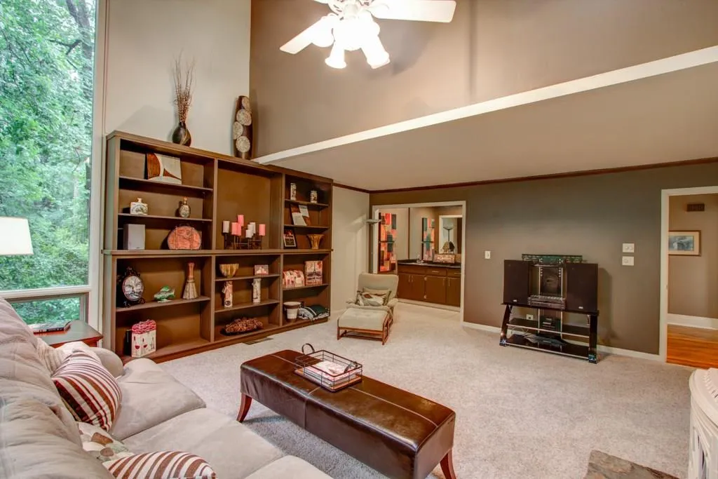 8185 Tynecastle Drive, Atlanta, Georgia 30350, 4 Bedrooms Bedrooms, ,3 BathroomsBathrooms,Residential,Sold,8185 Tynecastle Drive,5693277