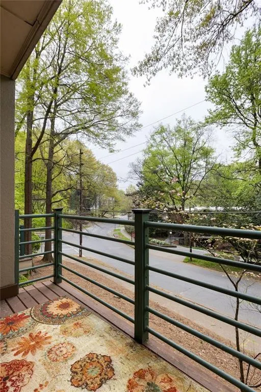 67 25th Street Nw Unit 5, Atlanta, Georgia 30309, 2 Bedrooms Bedrooms, ,2 BathroomsBathrooms,Residential,For Sale,67 25th Street Nw Unit 5,7552935