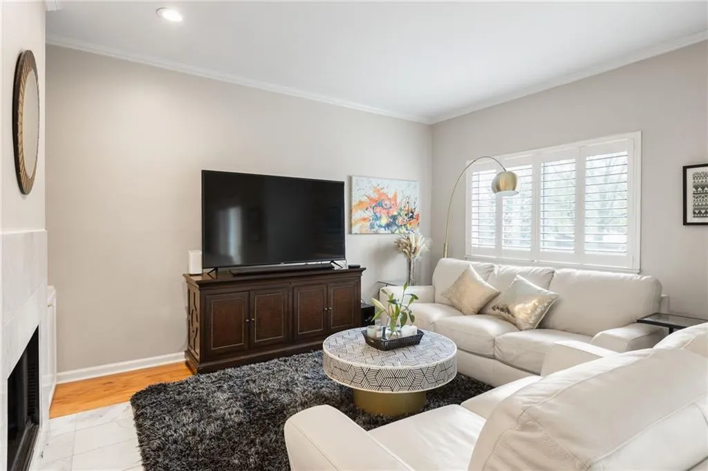 67 25th Street Nw Unit 5, Atlanta, Georgia 30309, 2 Bedrooms Bedrooms, ,2 BathroomsBathrooms,Residential,For Sale,67 25th Street Nw Unit 5,7552935