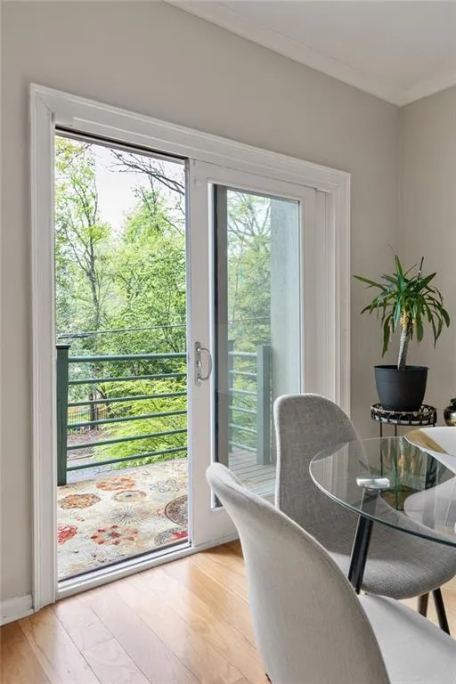 67 25th Street Nw Unit 5, Atlanta, Georgia 30309, 2 Bedrooms Bedrooms, ,2 BathroomsBathrooms,Residential,For Sale,67 25th Street Nw Unit 5,7552935