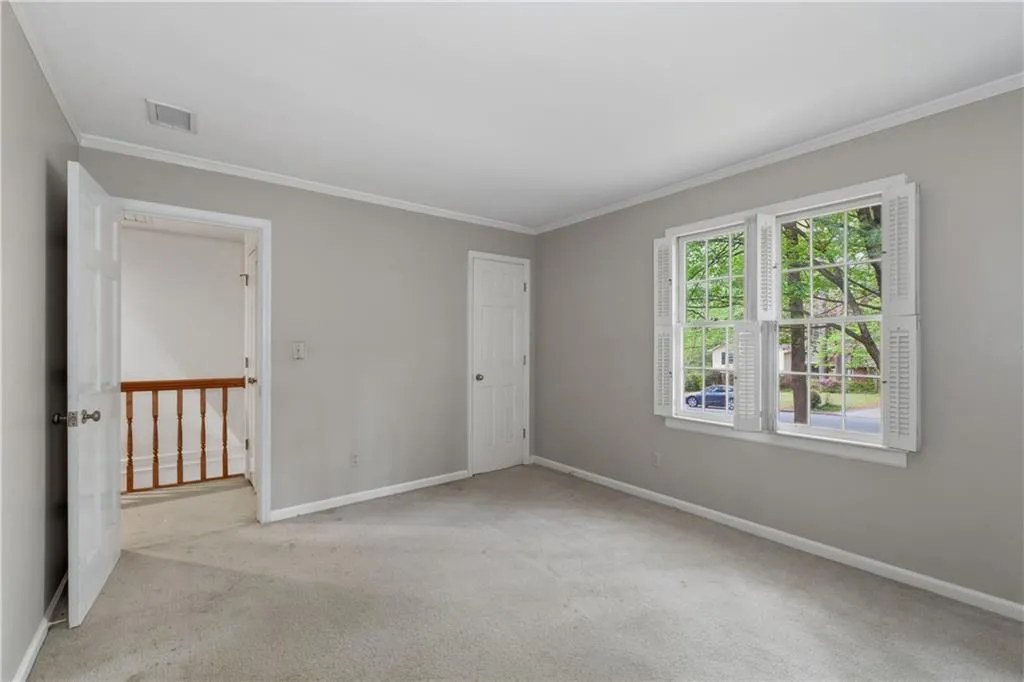 7245 Dunhill Terrace, Atlanta, Georgia 30328, 8 Bedrooms Bedrooms, ,4 BathroomsBathrooms,Residential,For Sale,7245 Dunhill Terrace,7760934
