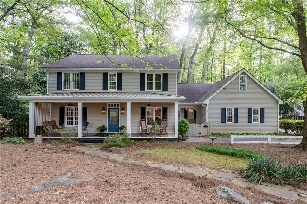 7245 Dunhill Terrace, Atlanta, Georgia 30328, 8 Bedrooms Bedrooms, ,4 BathroomsBathrooms,Residential,For Sale,7245 Dunhill Terrace,7760934