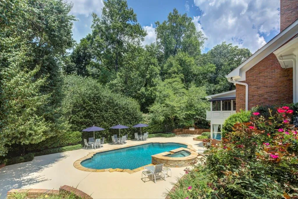 100 N Devereux Court Nw, Atlanta, Georgia 30327, 5 Bedrooms Bedrooms, ,4 BathroomsBathrooms,Residential,Sold,100 N Devereux Court Nw,5726847