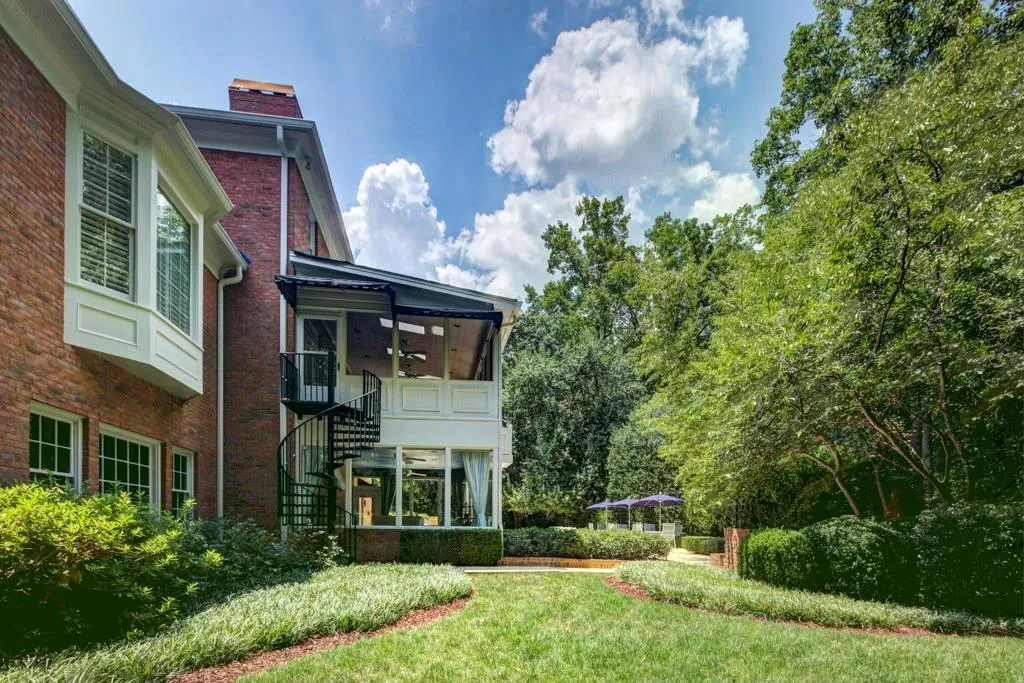 100 N Devereux Court Nw, Atlanta, Georgia 30327, 5 Bedrooms Bedrooms, ,4 BathroomsBathrooms,Residential,Sold,100 N Devereux Court Nw,5726847 100 N Devereux Court Nw, Atlanta, Georgia 30327, 5 Bedrooms Bedrooms, ,4 BathroomsBathrooms,Residential,Sold,100 N Devereux Court Nw,5726847