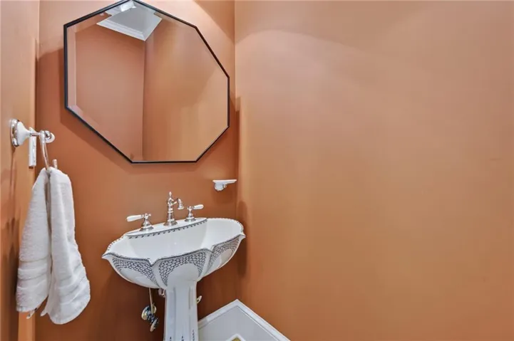1170