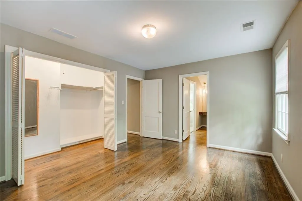 315 Thornwood Drive, Sandy Springs, Georgia 30328, 3 Bedrooms Bedrooms, ,2 BathroomsBathrooms,Residential,Sold,315 Thornwood Drive,7279365