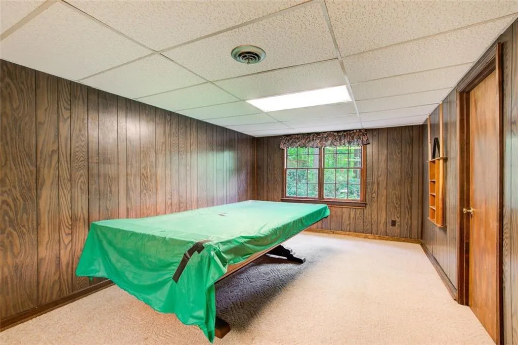 315 Thornwood Drive, Sandy Springs, Georgia 30328, 3 Bedrooms Bedrooms, ,2 BathroomsBathrooms,Residential,Sold,315 Thornwood Drive,7279365