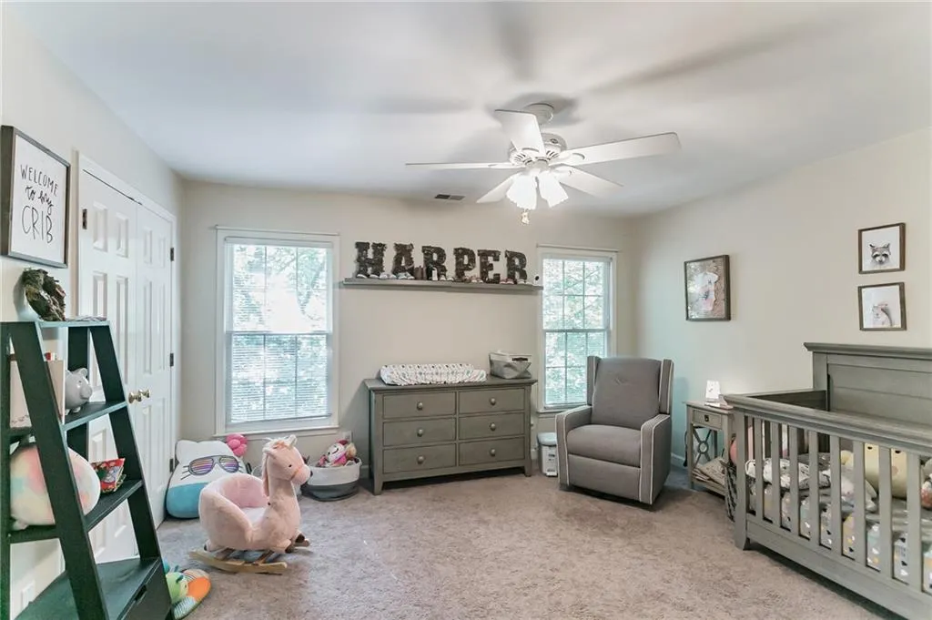 8250 Grogans Ferry Road, Atlanta, Georgia 30350, 5 Bedrooms Bedrooms, ,5 BathroomsBathrooms,Residential,Sold,8250 Grogans Ferry Road,6956589