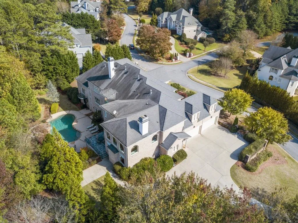 435 Verdi Lane, Sandy Springs, Georgia 30350, 8 Bedrooms Bedrooms, ,7 BathroomsBathrooms,Residential,Sold,435 Verdi Lane,6803972