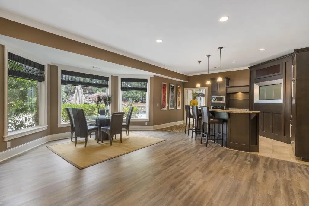 435 Verdi Lane, Sandy Springs, Georgia 30350, 8 Bedrooms Bedrooms, ,7 BathroomsBathrooms,Residential,Sold,435 Verdi Lane,6803972