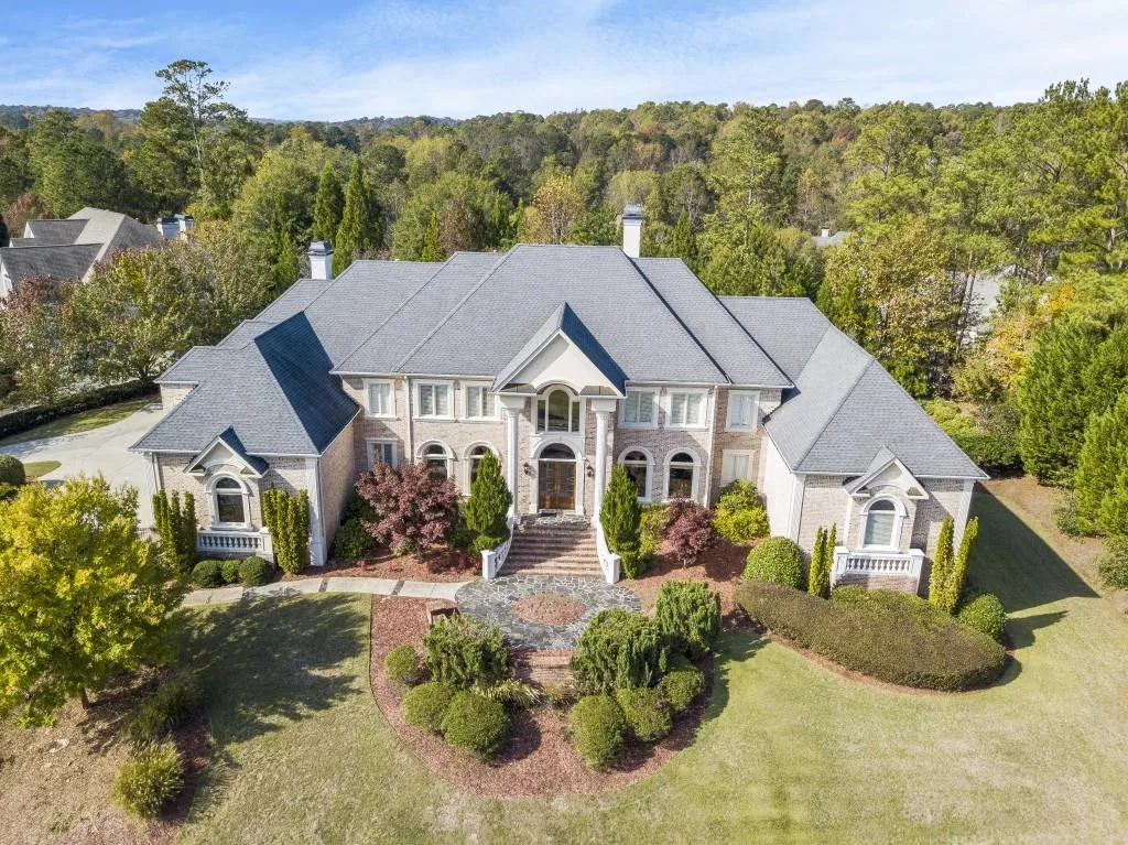 435 Verdi Lane, Sandy Springs, Georgia 30350, 8 Bedrooms Bedrooms, ,7 BathroomsBathrooms,Residential,Sold,435 Verdi Lane,6803972