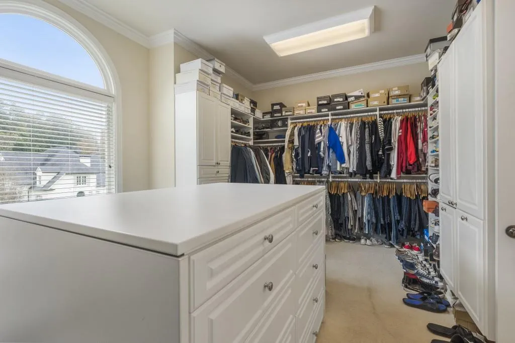 435 Verdi Lane, Sandy Springs, Georgia 30350, 8 Bedrooms Bedrooms, ,7 BathroomsBathrooms,Residential,Sold,435 Verdi Lane,6803972