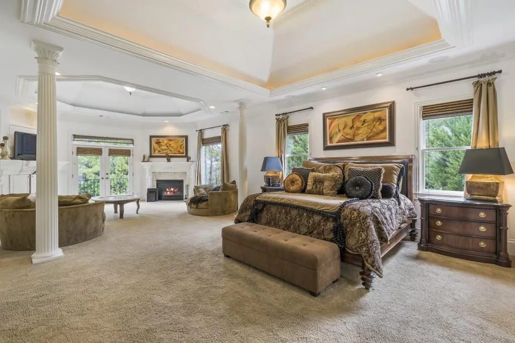 435 Verdi Lane, Sandy Springs, Georgia 30350, 8 Bedrooms Bedrooms, ,7 BathroomsBathrooms,Residential,Sold,435 Verdi Lane,6803972