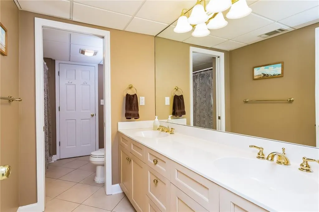 340 Westerhall Court, Sandy Springs, Georgia 30328, 5 Bedrooms Bedrooms, ,3 BathroomsBathrooms,Residential,Sold,340 Westerhall Court,5674137