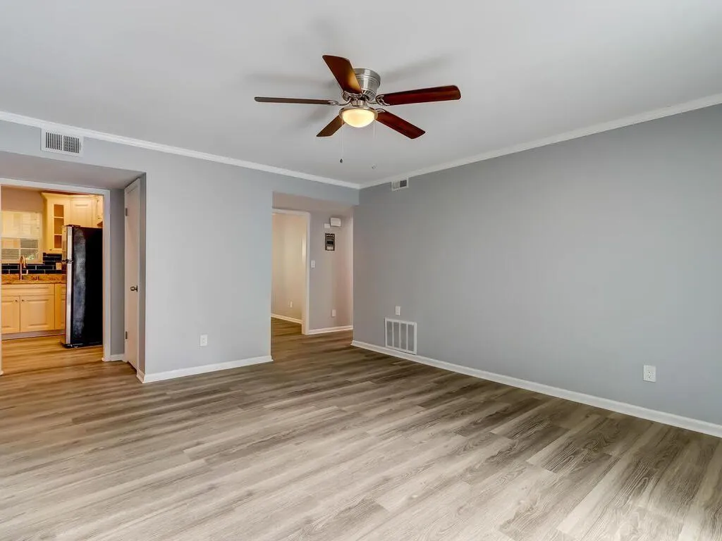 5647 Kingsport Drive, Atlanta, Georgia 30342, 2 Bedrooms Bedrooms, ,1 BathroomBathrooms,Residential,Sold,5647 Kingsport Drive,7074515