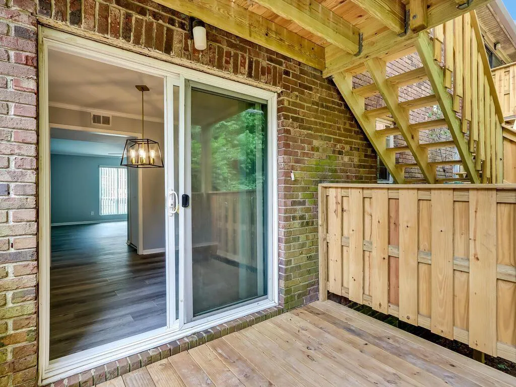 5647 Kingsport Drive, Atlanta, Georgia 30342, 2 Bedrooms Bedrooms, ,1 BathroomBathrooms,Residential,Sold,5647 Kingsport Drive,7074515