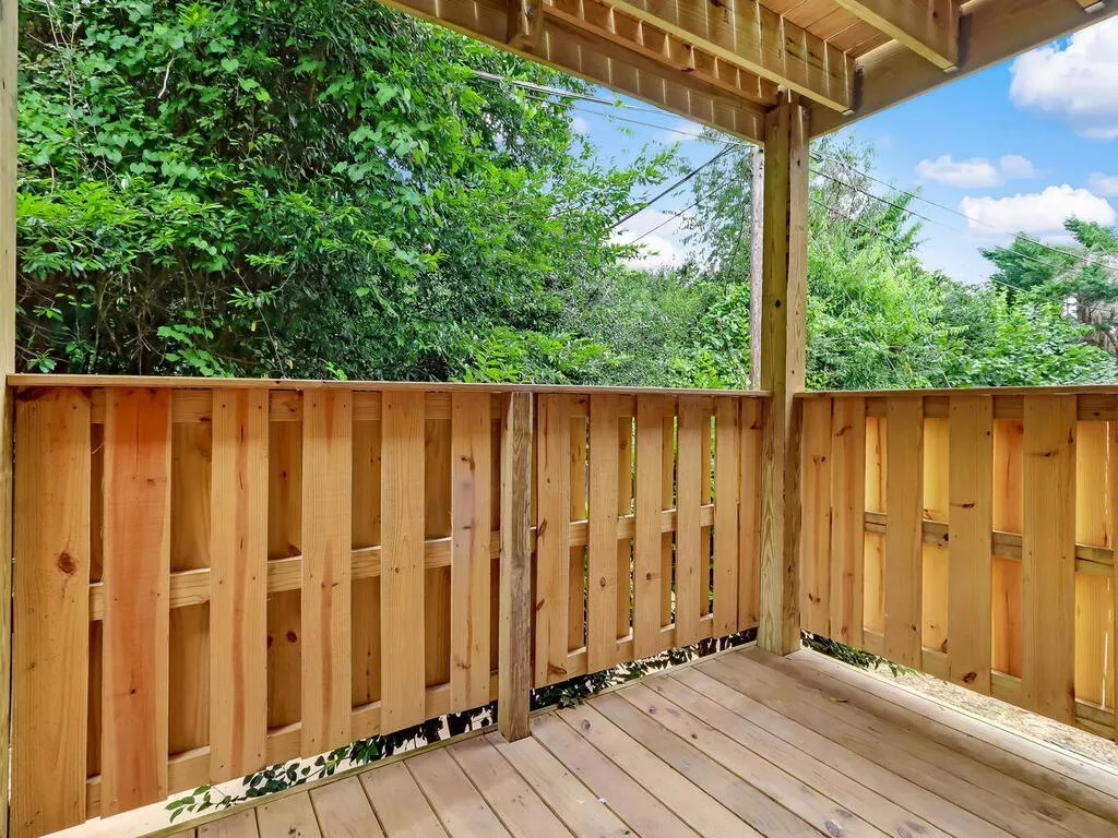 5647 Kingsport Drive, Atlanta, Georgia 30342, 2 Bedrooms Bedrooms, ,1 BathroomBathrooms,Residential,Sold,5647 Kingsport Drive,7074515