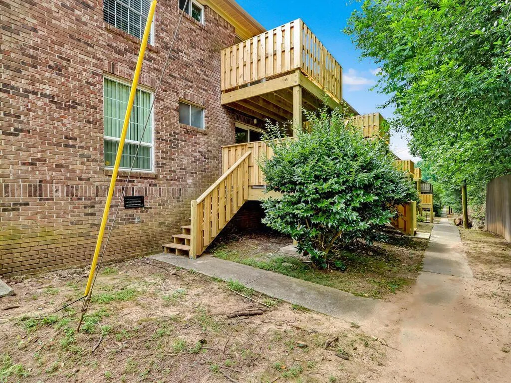 5647 Kingsport Drive, Atlanta, Georgia 30342, 2 Bedrooms Bedrooms, ,1 BathroomBathrooms,Residential,Sold,5647 Kingsport Drive,7074515