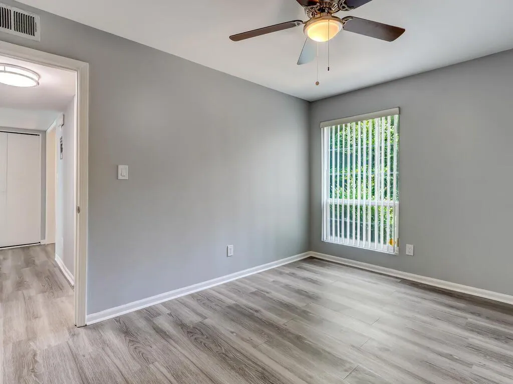5647 Kingsport Drive, Atlanta, Georgia 30342, 2 Bedrooms Bedrooms, ,1 BathroomBathrooms,Residential,Sold,5647 Kingsport Drive,7074515