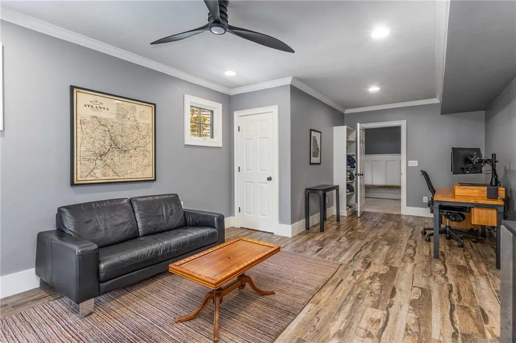 1451 Sheridan Walk Ne, Atlanta, Georgia 30324, 4 Bedrooms Bedrooms, ,3 BathroomsBathrooms,Residential,For Sale,1451 Sheridan Walk Ne,7613382