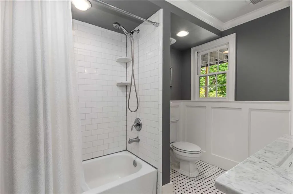 Basement full bath