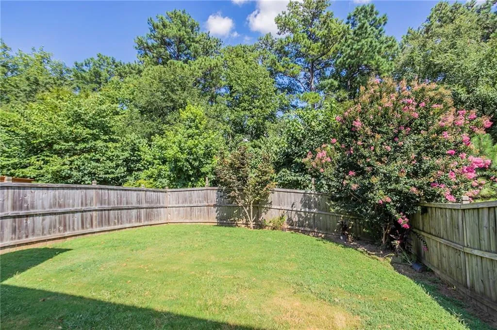2576 Alvecot Circle Se, Atlanta, Georgia 30339, 3 Bedrooms Bedrooms, ,2 BathroomsBathrooms,Residential,For Sale,2576 Alvecot Circle Se,7621649