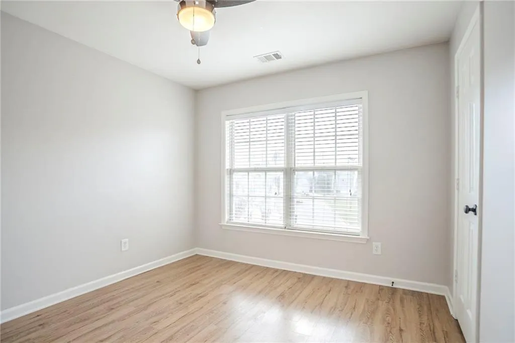 2576 Alvecot Circle Se, Atlanta, Georgia 30339, 3 Bedrooms Bedrooms, ,2 BathroomsBathrooms,Residential,For Sale,2576 Alvecot Circle Se,7621649