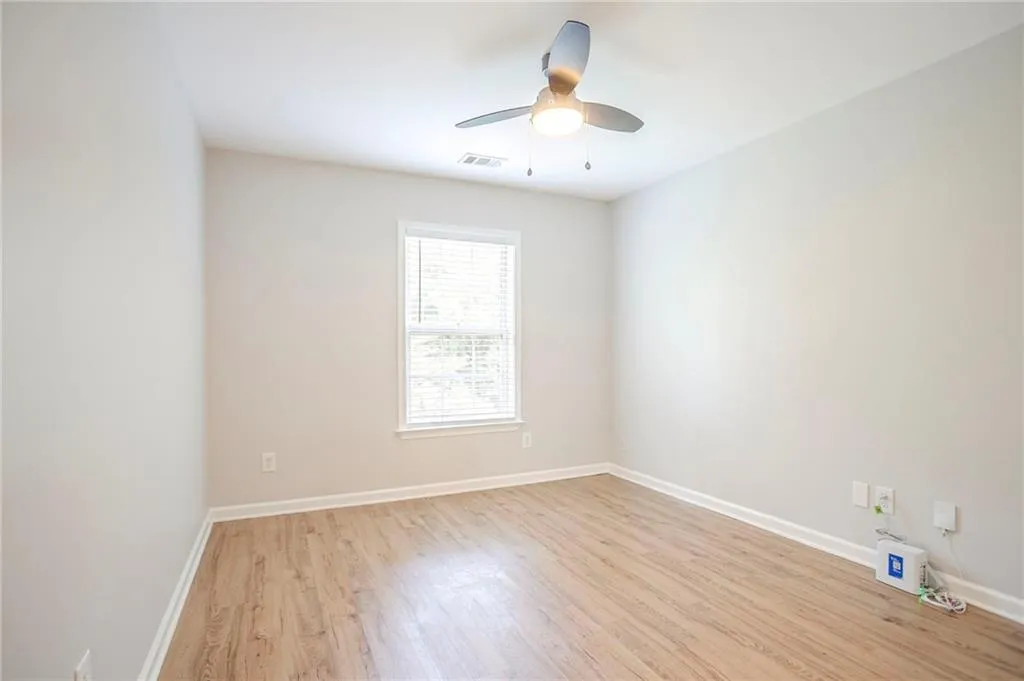 2576 Alvecot Circle Se, Atlanta, Georgia 30339, 3 Bedrooms Bedrooms, ,2 BathroomsBathrooms,Residential,For Sale,2576 Alvecot Circle Se,7621649