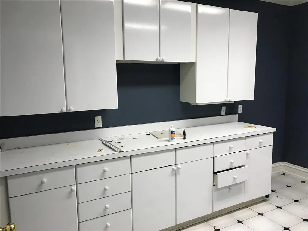 305 Wilderlake Court, Sandy Springs, Georgia 30328, 8 Bedrooms Bedrooms, ,6 BathroomsBathrooms,Residential,Sold,305 Wilderlake Court,6673773