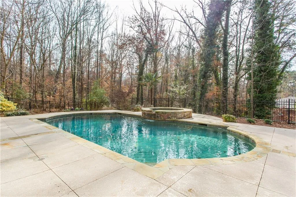 5065 Carol Lane, Sandy Springs, Georgia 30327, 5 Bedrooms Bedrooms, ,5 BathroomsBathrooms,Residential,Sold,5065 Carol Lane,5644780