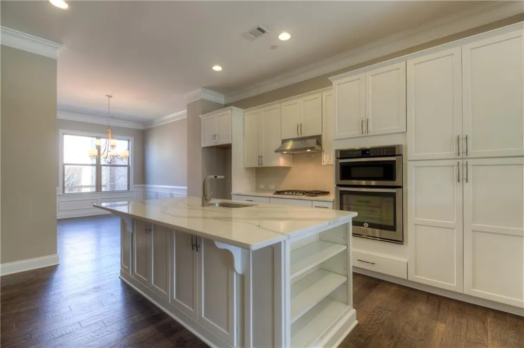 53 Weston Drive Unit 11, Sandy Springs, Georgia 30328, 3 Bedrooms Bedrooms, ,3 BathroomsBathrooms,Residential,Sold,53 Weston Drive Unit 11,5768847
