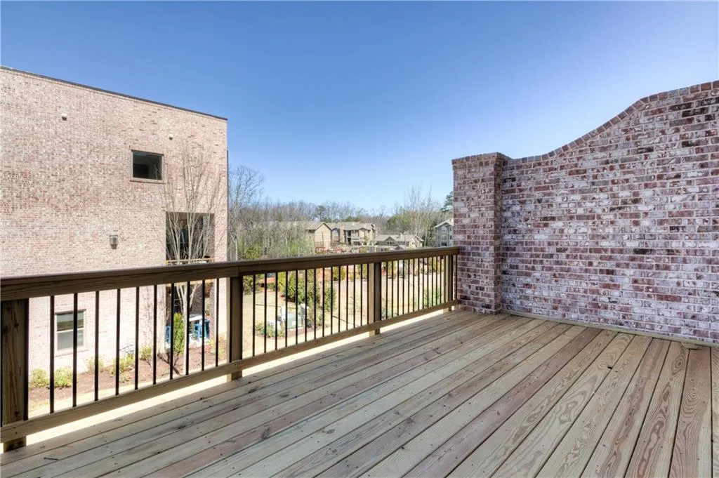 53 Weston Drive Unit 11, Sandy Springs, Georgia 30328, 3 Bedrooms Bedrooms, ,3 BathroomsBathrooms,Residential,Sold,53 Weston Drive Unit 11,5768847