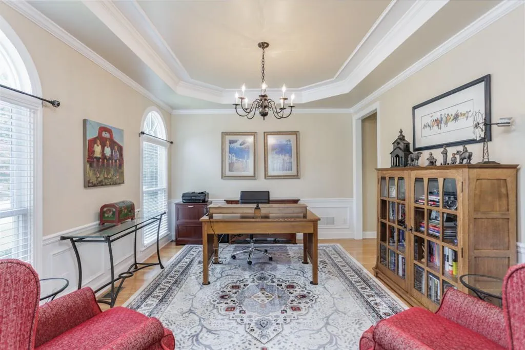 400 Glenridge Close Court, Atlanta, Georgia 30328, 4 Bedrooms Bedrooms, ,3 BathroomsBathrooms,Residential,Sold,400 Glenridge Close Court,6576490