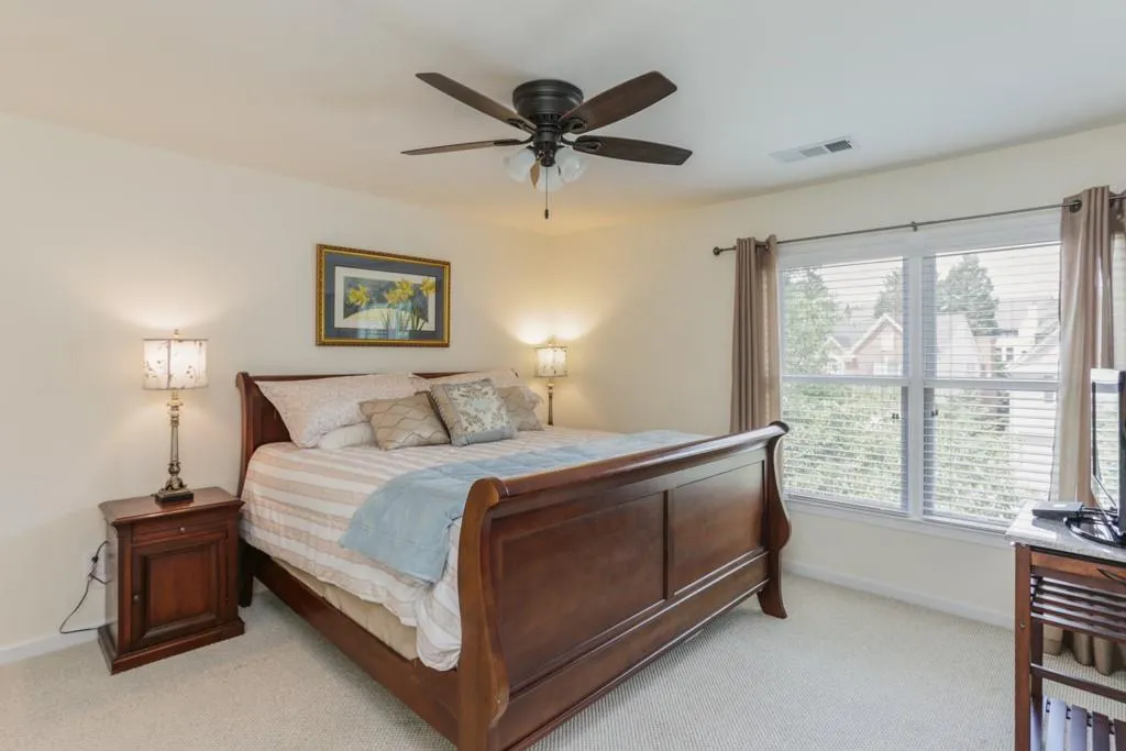 400 Glenridge Close Court, Atlanta, Georgia 30328, 4 Bedrooms Bedrooms, ,3 BathroomsBathrooms,Residential,Sold,400 Glenridge Close Court,6576490