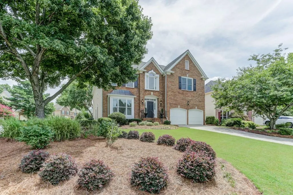 400 Glenridge Close Court, Atlanta, Georgia 30328, 4 Bedrooms Bedrooms, ,3 BathroomsBathrooms,Residential,Sold,400 Glenridge Close Court,6576490