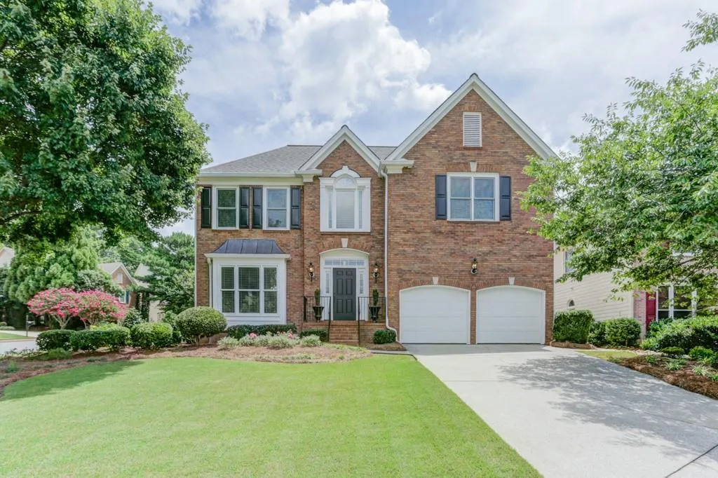 400 Glenridge Close Court, Atlanta, Georgia 30328, 4 Bedrooms Bedrooms, ,3 BathroomsBathrooms,Residential,Sold,400 Glenridge Close Court,6576490